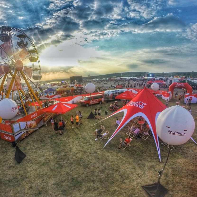air tent with canopy
